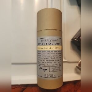 Bath and Body Works Essential Oil in Chamomile Neroli